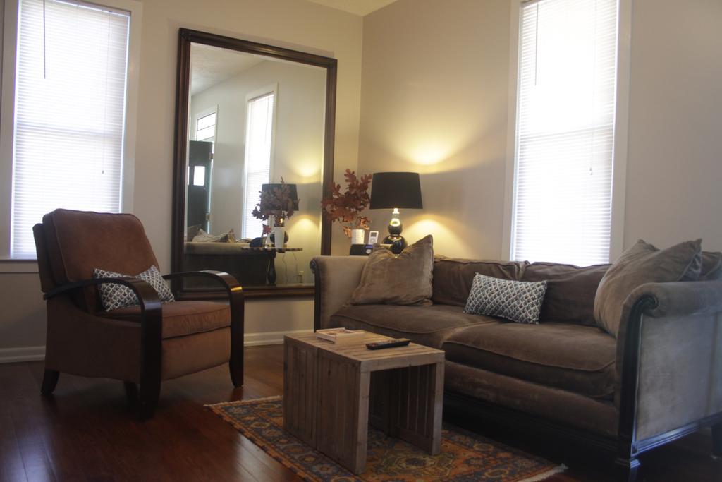 Modern Homestead Guest House Reedsville Room photo